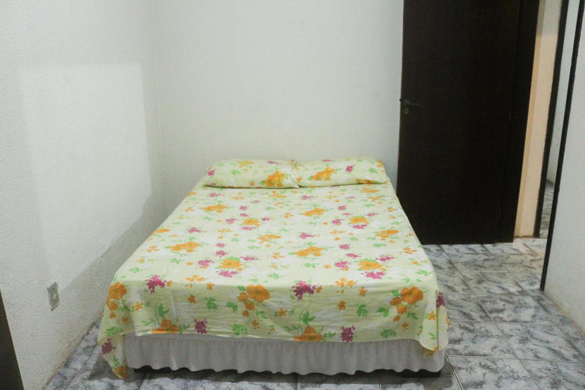 Apartamento Inteiro Central 2 Quartos E Kitnet Inteira 01 Quarto 蓬塔格罗萨 外观 照片