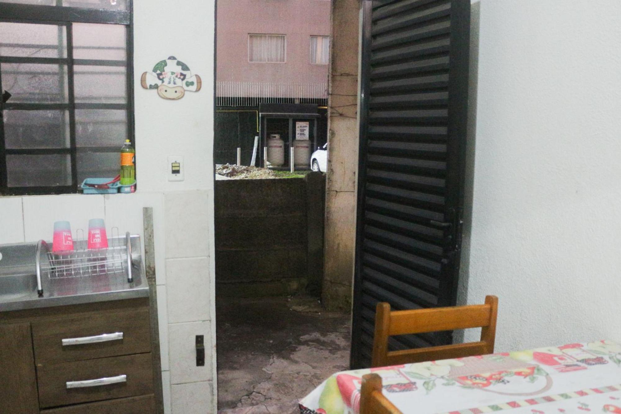Apartamento Inteiro Central 2 Quartos E Kitnet Inteira 01 Quarto 蓬塔格罗萨 外观 照片